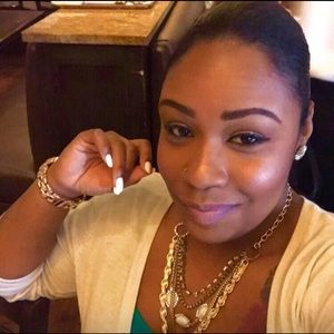 Meet your Posher, Staci